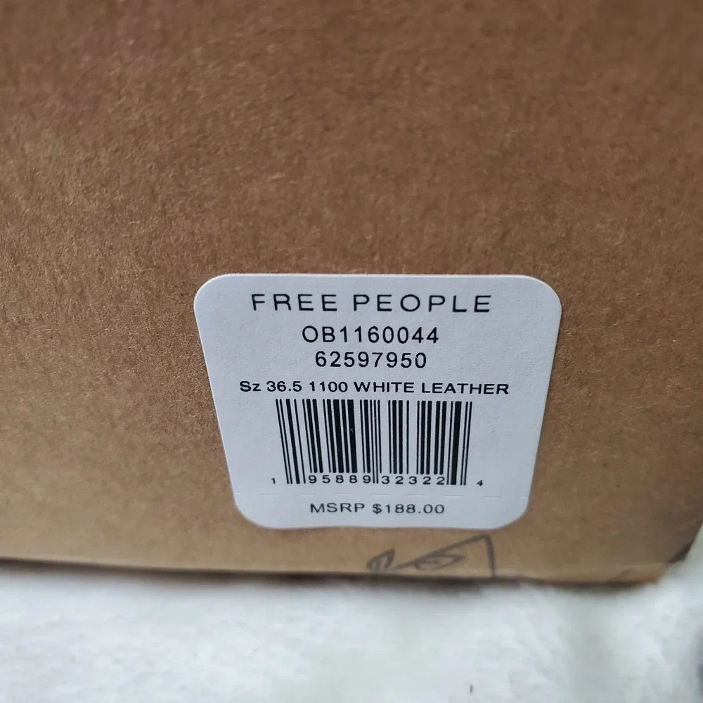 Free People James Y2K Chelsea Boots Coastal Cowgirl Urban Boho‎ Size 6/36.5 NIB